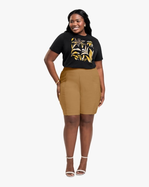 Bermuda Feminina Plus Size em Alfaiataria - Cereja Rosa - Inca