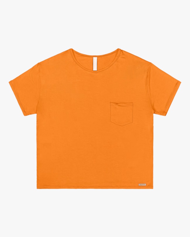 Blusa Básica Plus Size com Bolso Cereja Rosa-3c1875bb-3417-4816-9c52-742f1a8050e4