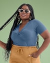 Blusa Canelada com Torção no Decote Cereja Curves-ed8bf57f-3196-4832-8ee9-89e3d6baa05d