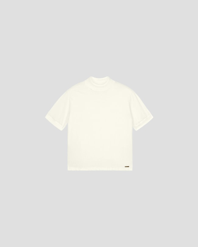 Blusa Feminina em Meia Malha com Gola Alta - Cereja Rosa - Branco-8464463f-c0a1-46cf-b33a-f9a4c6e52505