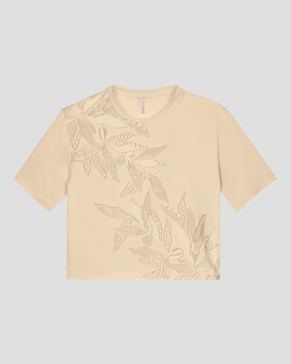 Blusa Feminina Manga Curta Estampa Folhagem Cereja Rosa Bege