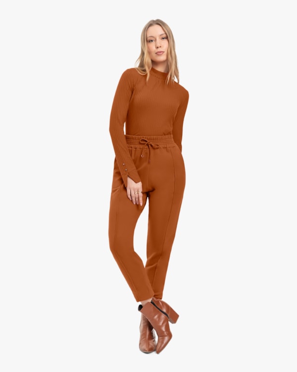 Blusa Feminina Manga Longa Canelada com Pregas - Cereja Rosa - Preto