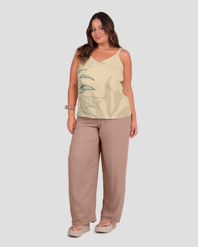 Blusa Feminina Plus Size com Alça Ajustável Cereja Rosa Bege-0557eb64-f7bb-403b-97f3-bb8c12d5d356