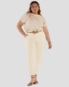 Blusa Feminina Plus Size com Estampa Folhagem - Cereja Rosa - Tapioca-41954725-56e1-407a-a485-a5fa8ba6b5e9