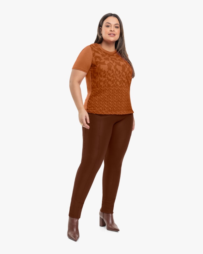 Blusa Feminina Plus Size Estampada com Manga Curta - Cereja Rosa- Ocre-3342ae01-34f2-47e4-a7ab-6aefd6bb1a23