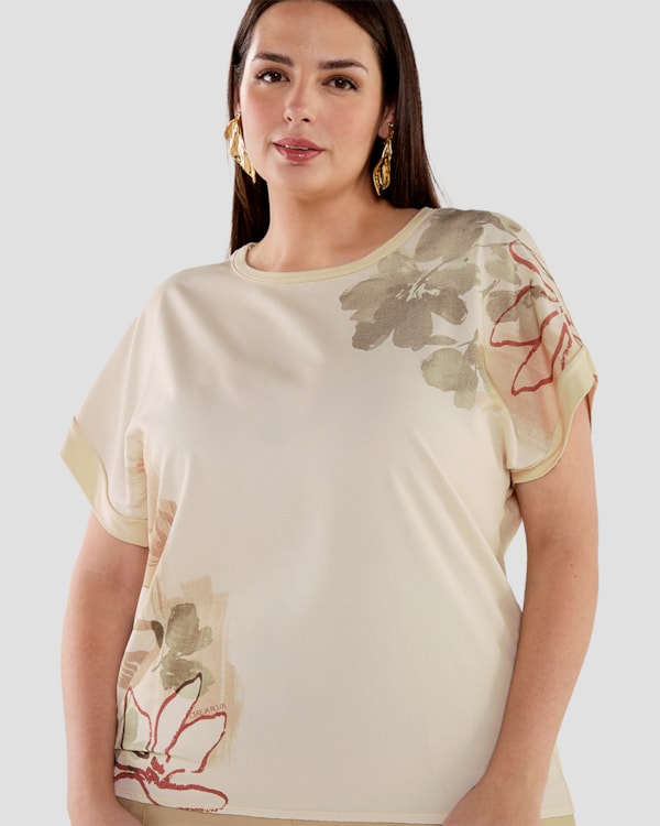 Blusa Feminina Plus Size Manga Curta com Estampa - Cereja Rosa - Tapioca