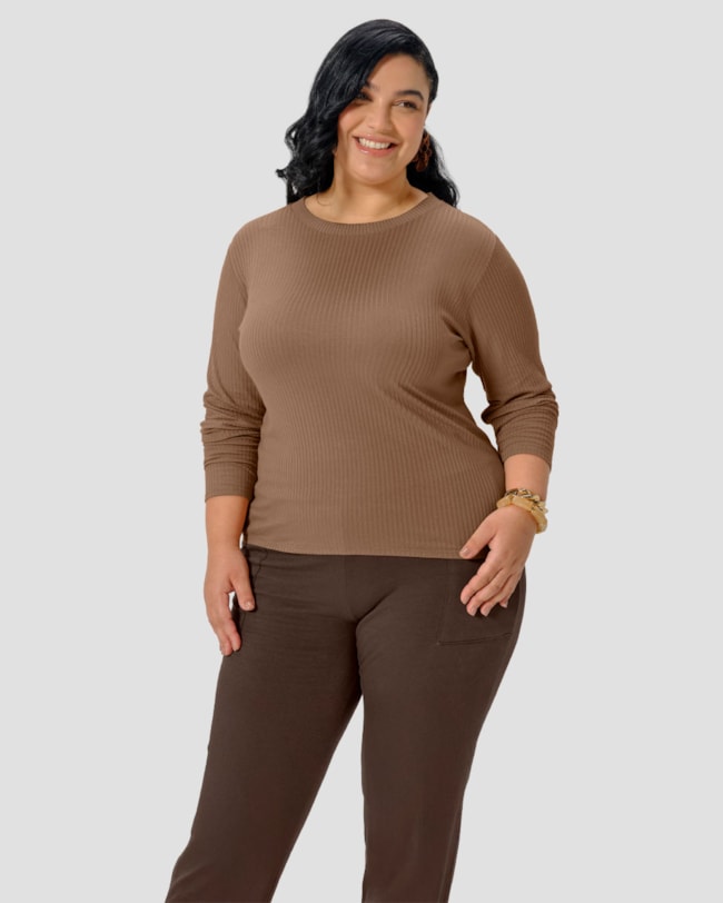 Blusa Feminina Plus Size Manga Longa com Retilínea - Cereja Rosa - Marrom-21b95c82-a333-4ee2-a9a3-743c4370e1eb