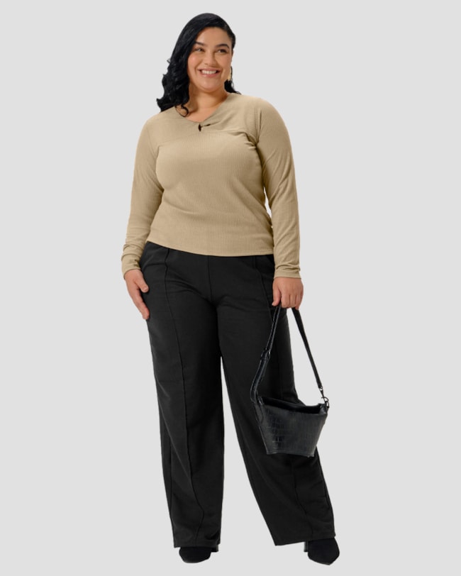 Blusa Feminina Plus Size Manga Longa Decote Gota - Cereja Rosa - Bege-13f4f3fd-8ec4-4c78-8657-922d0ca8f280