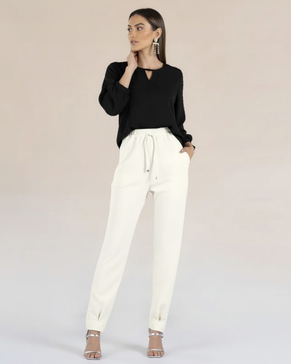 Blusa Manga 7/8 com Decote Gota - Cereja Rosa - Preto