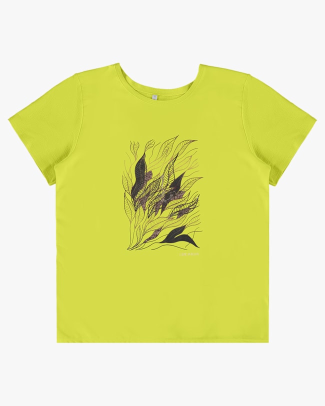 Blusa Manga Curta com Estampa Digital - Cereja Rosa - Aspargo P-5810b965-1f6e-43aa-80c3-c3d17c63f80f