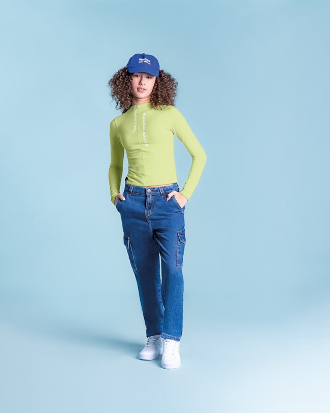 Blusa Manga Longa Juvenil com Estampa Frase BaseD - Matcha-f4ca5529-1430-469a-90b3-a572e8b7fab3