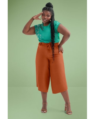Blusa Mullet em Tecido Cereja Curves