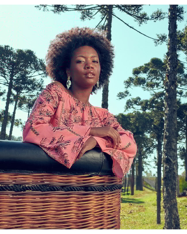 Blusa Ombro a Ombro Estampada em Meia Malha Cereja Rosa Blush-b39c502b-64ef-4492-8ef9-2adae93f8aa4