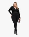 Blusa Plus Size Canelada com Decote V e Botões - Cereja Rosa - Preto-d45c8789-cd40-4ec6-94ff-fc32de7144f9