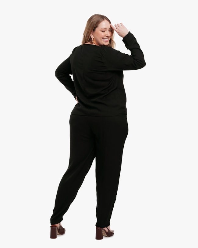 Blusa Plus Size Manga Longa com Decote Gota - Cereja Rosa - Preto-f8154777-bba3-45c4-b055-c8de5c9823de