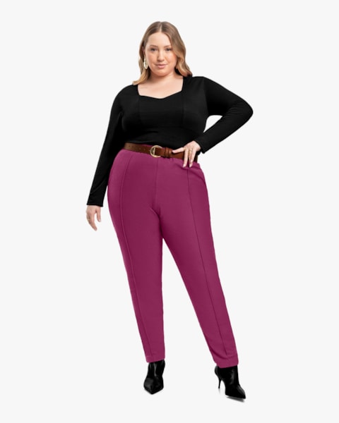 Blusa Plus Size Manga Longa em Viscose com Recorte - Cereja Rosa - Preto
