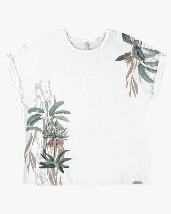 Blusa Viscose Crepe e Resort com Estampa Digital - Cereja Rosa - Branco P-8b62a581-bdc4-4b1e-a31d-3a6399fd54e3