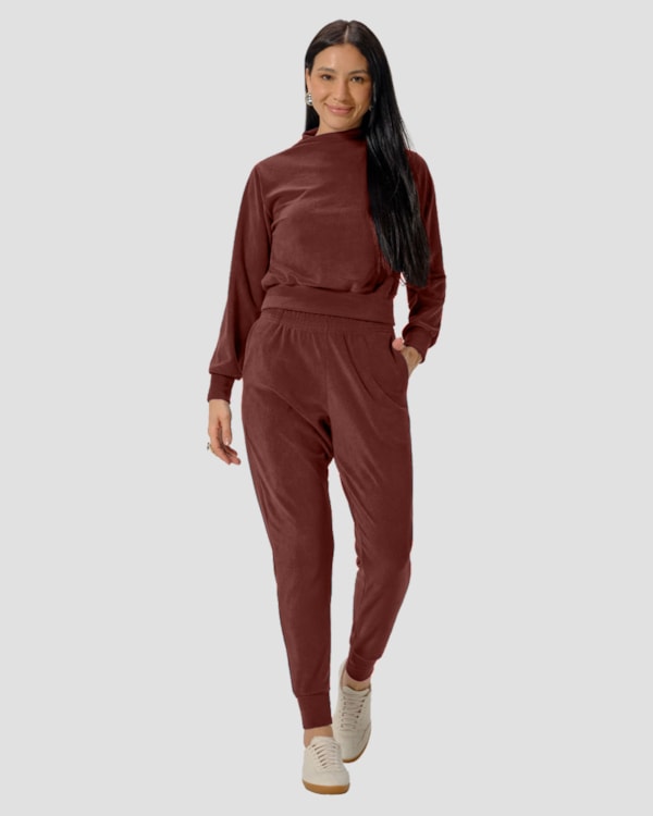 Blusão Feminino em Pelo Aveludado - Cereja Rosa - Marrom