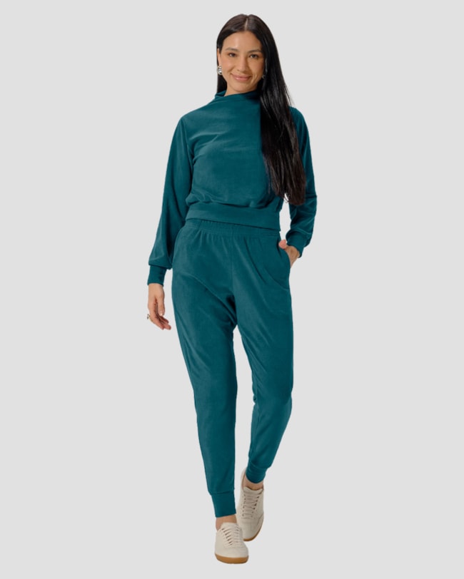 Blusão Feminino em Pelo Aveludado - Cereja Rosa - Verde-d7cb942e-8c34-49cb-9f56-452aa9995e7a