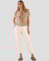 Calça Feminina com Bolsos Cargo em Viscose- Cereja Rosa - Areia-68a58d01-9889-49db-8669-31fa7755ea97