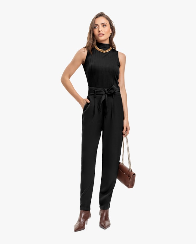 Calça Feminina em Alfaiataria com Amarração - Cereja Rosa - Preto-3049aada-51eb-4a69-b5a6-4b30b4dba42e