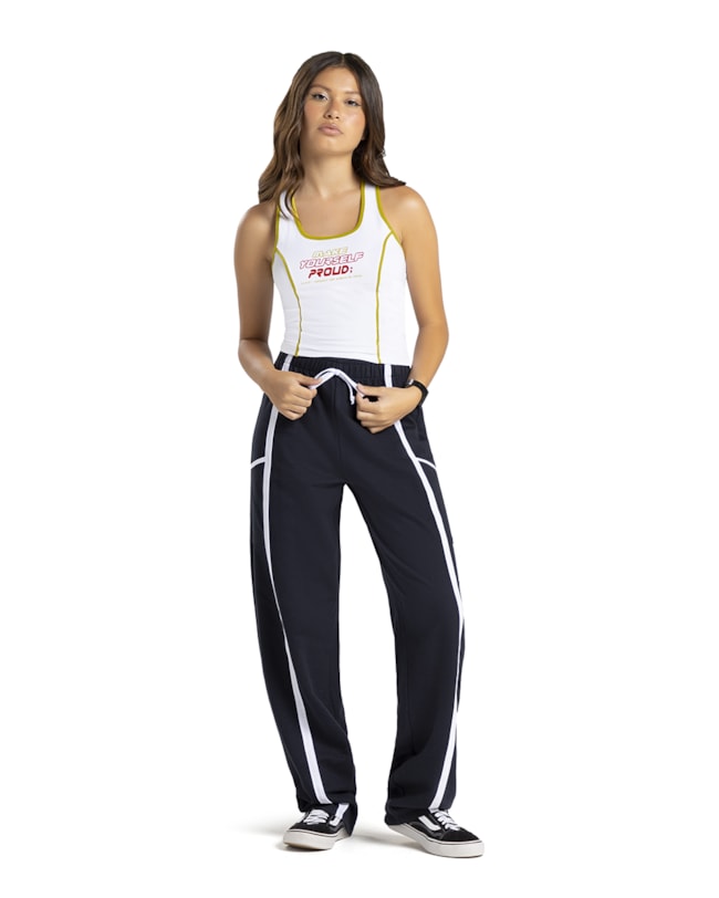 Calça Feminina Juvenil em Moletinho com Filete - BaseD - Preto-b655662e-f531-48de-b2f6-185a1b6d2e09