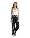 Calça Feminina Juvenil em Moletinho com Filete - BaseD - Preto-265452a2-297b-499e-8b3b-d1ae8bcd43d8
