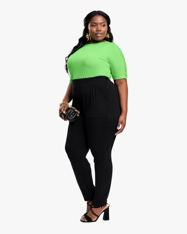 Calça Feminina Plus Size em Malha Crepe - Cereja Rosa - Preto-e57b20ff-4c1b-41a6-9b0b-ff759b5e5320