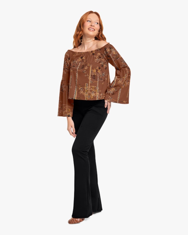 Calça Flare em Malha Montaria Preto Cereja Rosa-04c05bc3-7474-4e85-9e19-3571f8de0cef