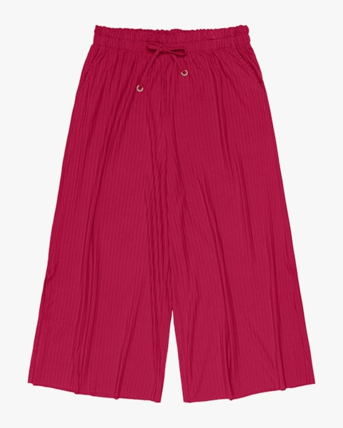 Calça Pantacourt Canelada Cereja Curves