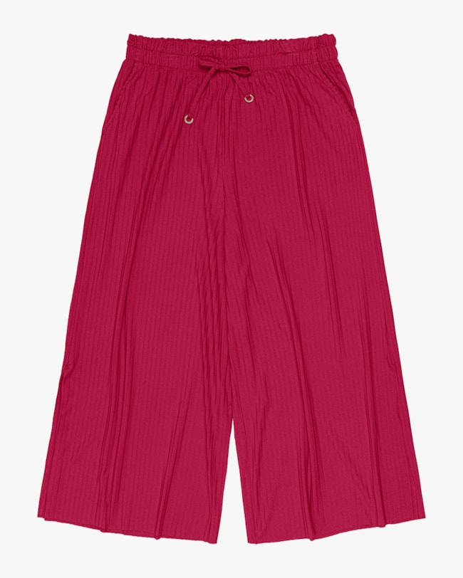 Calça Pantacourt Canelada Cereja Curves-86c1cb7b-cfa3-43ce-a35f-d7c595f03823