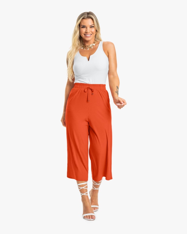 Calça Pantacourt Canelada Cereja Rosa-bcba0b76-1fb9-4e5c-9e25-9f01f3678c63