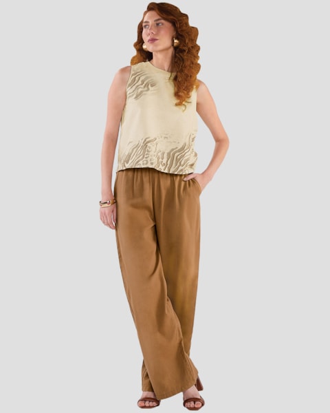 Calça Reta Feminina em Viscose Linho com Bolso - Cereja Rosa - Canela