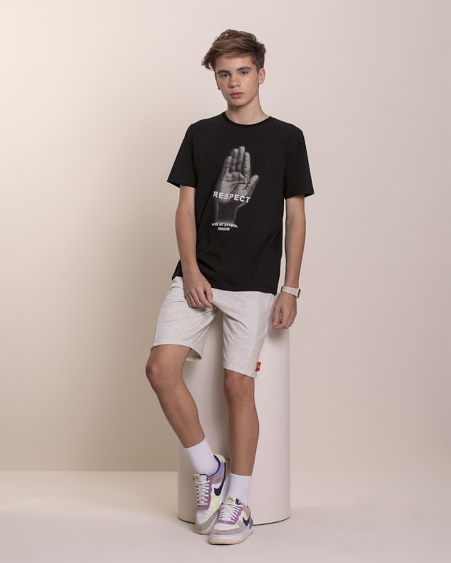 Camisa Masculina com Estampa em Meia Malha  Based-cf90ebd4-94da-4632-aba6-5a8b233c0947