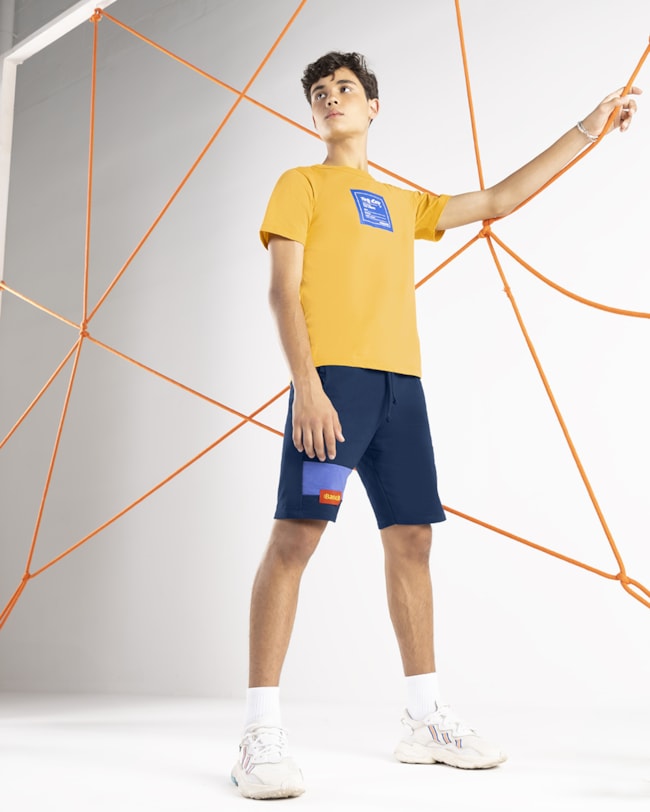 Camiseta Juvenil em Meia Malha Estampa Frontal - BaseD - Mostarda-4b6e44cd-0191-4c7d-aa32-2b93d0839763