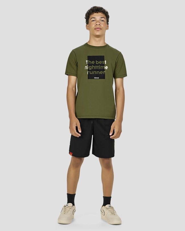 Camiseta Juvenil Masculina em Meia Malha Estampa Frontal - BaseD - Oliveira-22e58b0f-fcb9-476e-a53b-b4d1611e2544