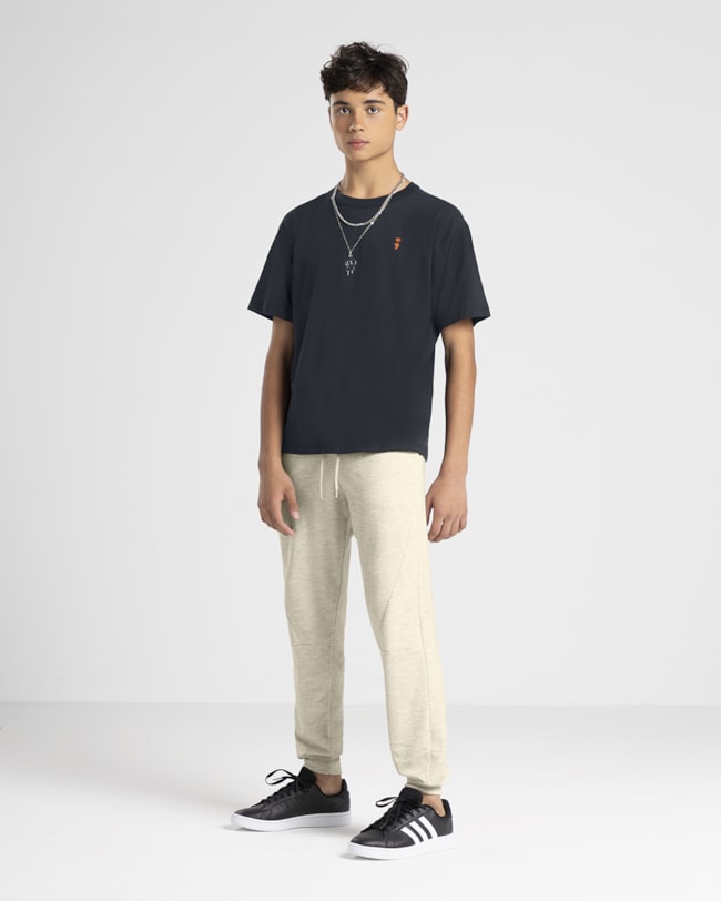 Camiseta Juvenil Oversize em Meia Malha - BaseD - Preto-800c3ce2-42ac-4950-b706-30a0e0e5b4c4