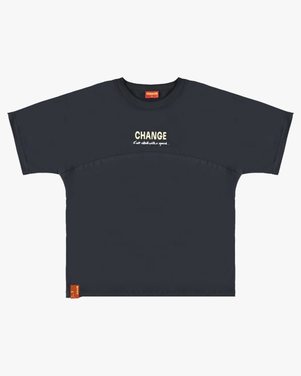 Camiseta Oversized Juvenil Masculina com Recorte e Estampa - BaseD - Preto