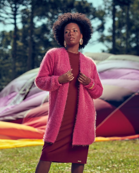 Cardigan Alongado em Tricô Cereja Rosa Babalu