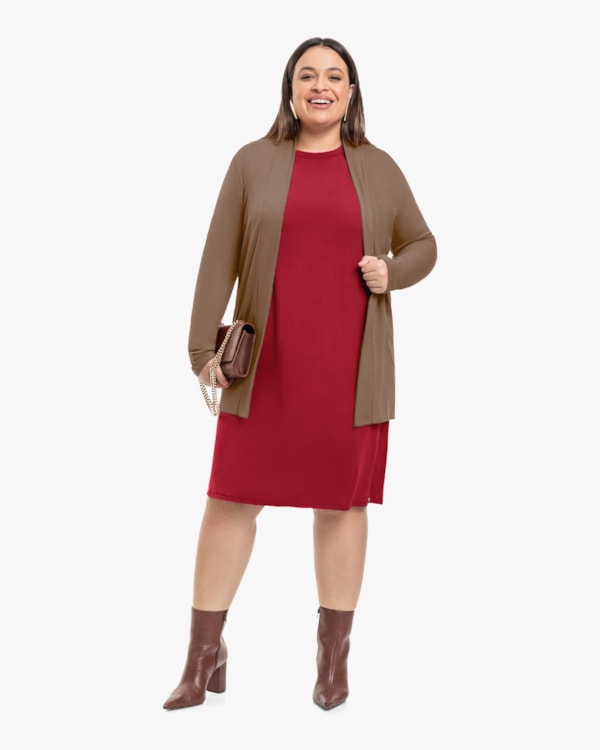 Cardigan Plus Size em Malha Crepe com Bolso - Cereja Rosa - Macchiato