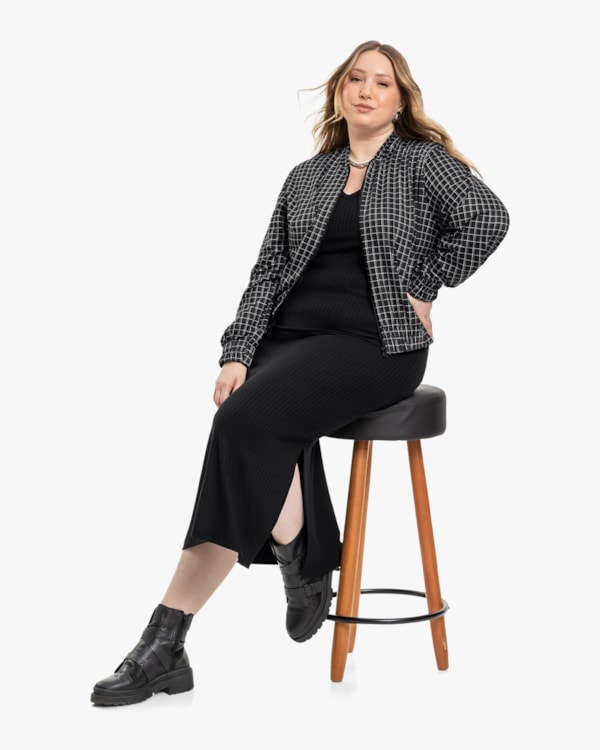 Jaqueta Feminina Plus Size Estampada em Malha Felpada - Cereja Rosa - Preto
