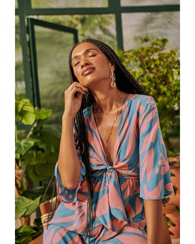 Macacão Curto Estampado Cereja Rosa-6a4de95d-450b-45c0-8085-66013216bccc