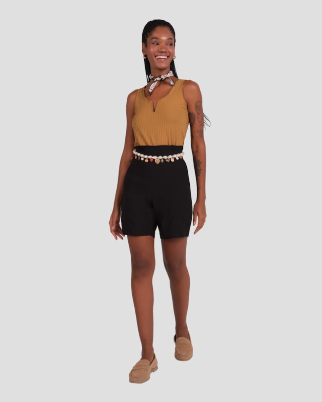 Shorts Feminino em Alfaiataria com Bolso Cereja Rosa Preto-6b26bb0b-9e09-4e9b-8fbd-7bdcd1d86c54