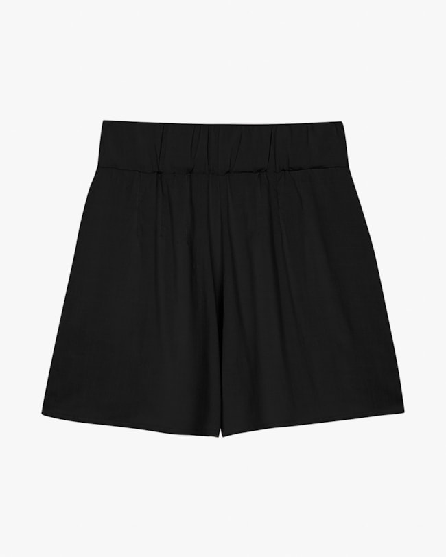 Shorts Feminino em Tecido Viscose com Bolso - Cereja Rosa - Preto-9967bfd2-c512-4bd8-b488-f0eb7a926e3e