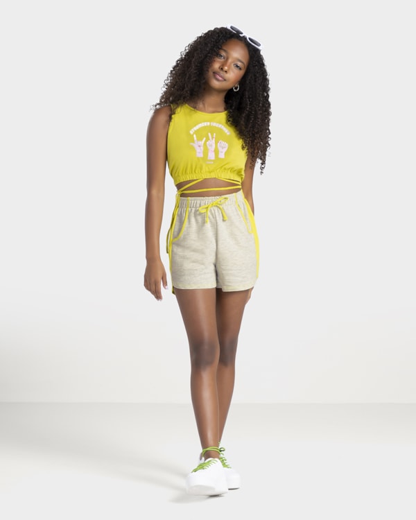 Shorts Feminino Juvenil em Moletinho com Bolsos- BaseD - Aspargo