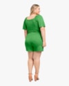 Shorts Feminino Plus Size em Viscose com Bolso - Cereja Rosa - Online-9eab43c4-638a-4b3d-883a-ab3bbc818e82