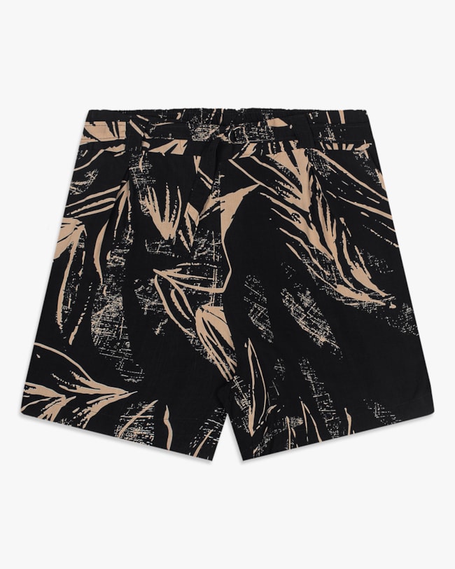 Shorts Feminino Plus Size em Viscose com Cinto - Cereja Rosa - Preto-7725dfc9-0b50-4f20-8d7d-da634c35019f