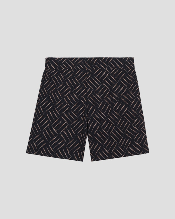 Shorts Plus Size em Viscose Estampada Cereja Rosa Preto