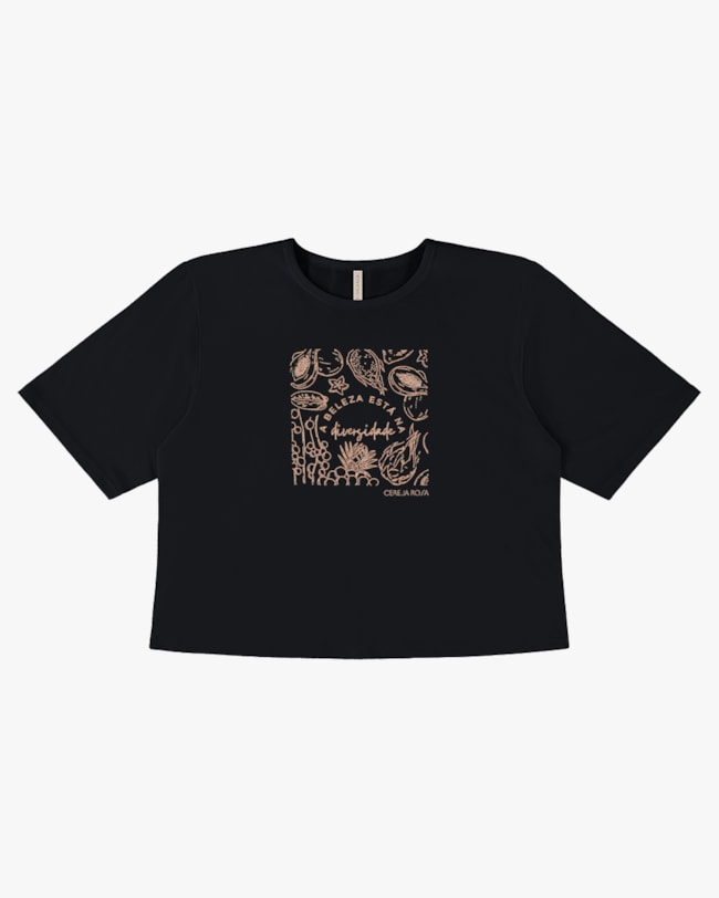 T-shirt em Meia Malha com Estampa Relevo - Cereja Rosa - Preto-00273b8c-d072-477b-bf8e-c6e143cee06e