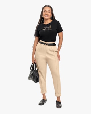 T-shirt Feminina em Peia Palha com Estampa - Cereja Rosa - Preto